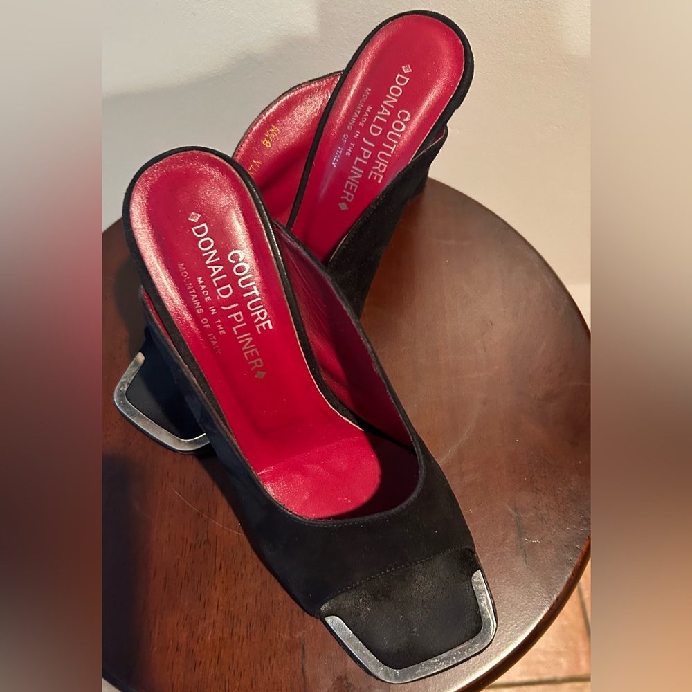 Donald J Pliner Couture Black Suede Open Toed Mules